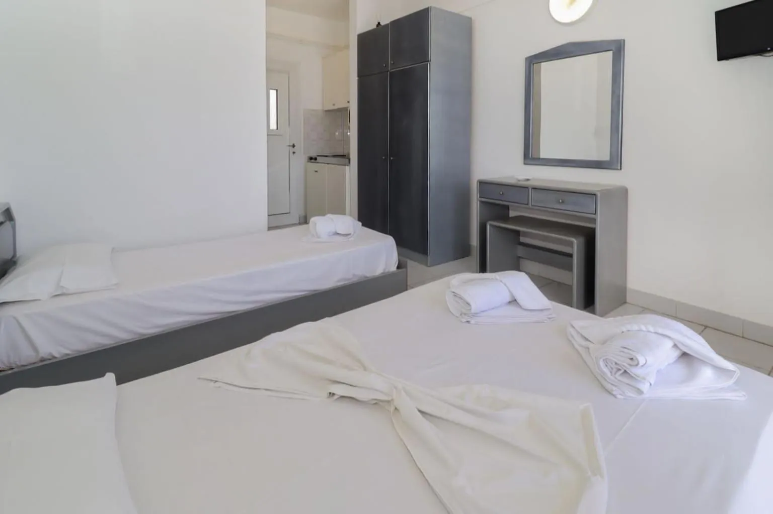 Athene Apartments Neos Marmaras